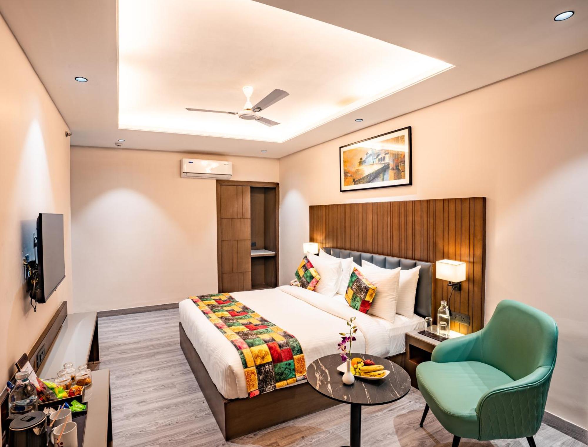 Regenta Place Raaj Agra, Tajganj Агра Экстерьер фото